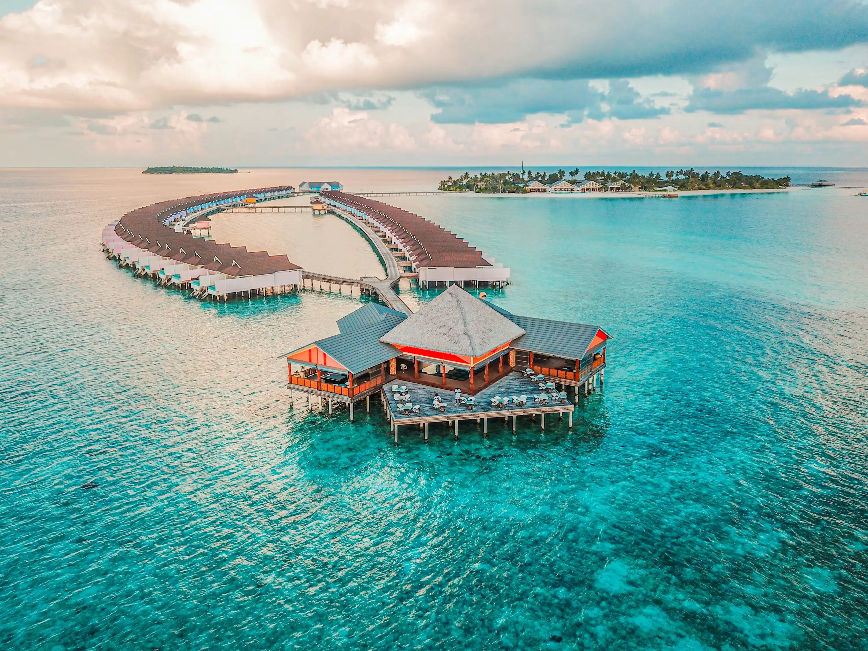 Maldives holiday packages from Delhi with luxury water villas